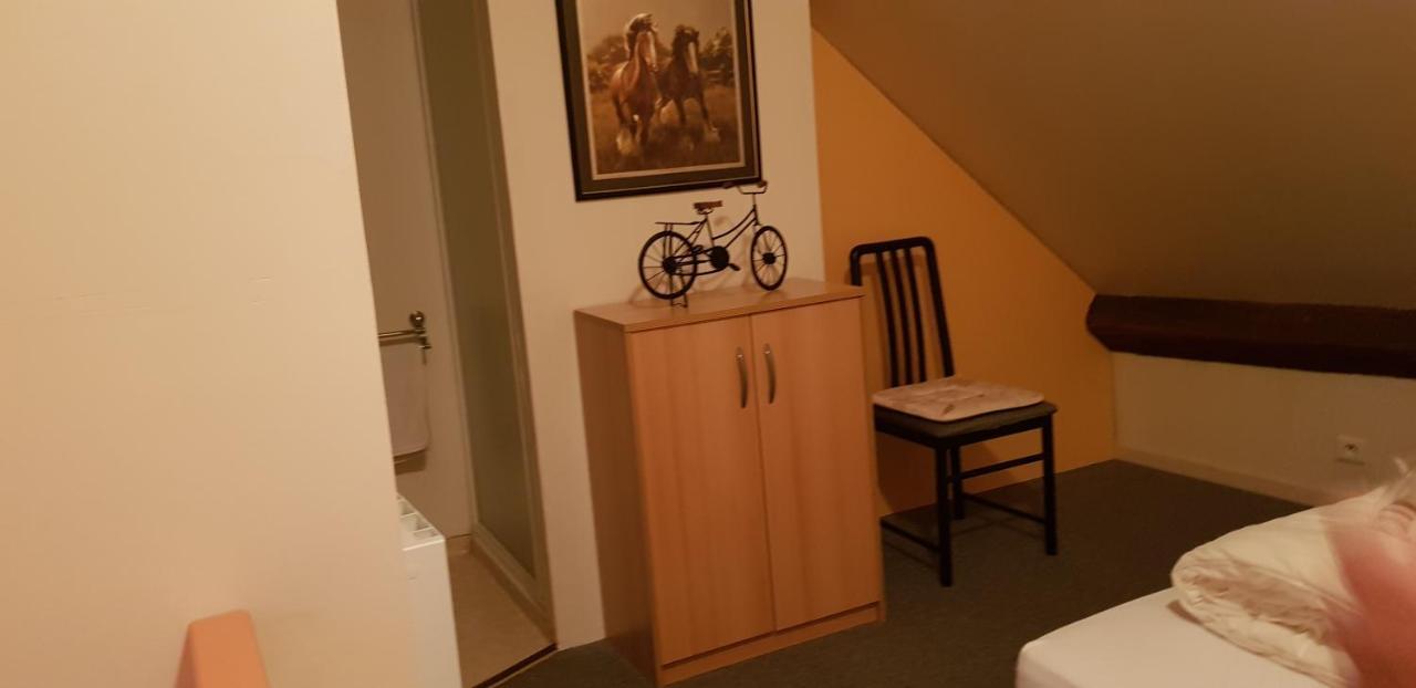 hebergement-luxeuil-les-bains Extérieur photo